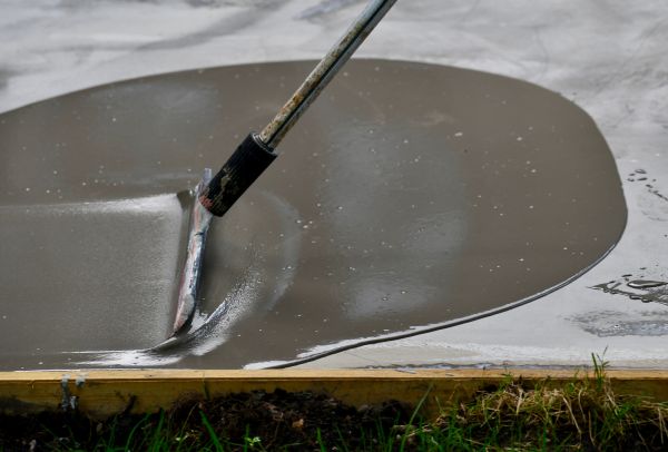 Cost of Concrete Overlay Installation in Costa Mesa