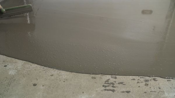 Cost of Overlay Installation in Costa Mesa